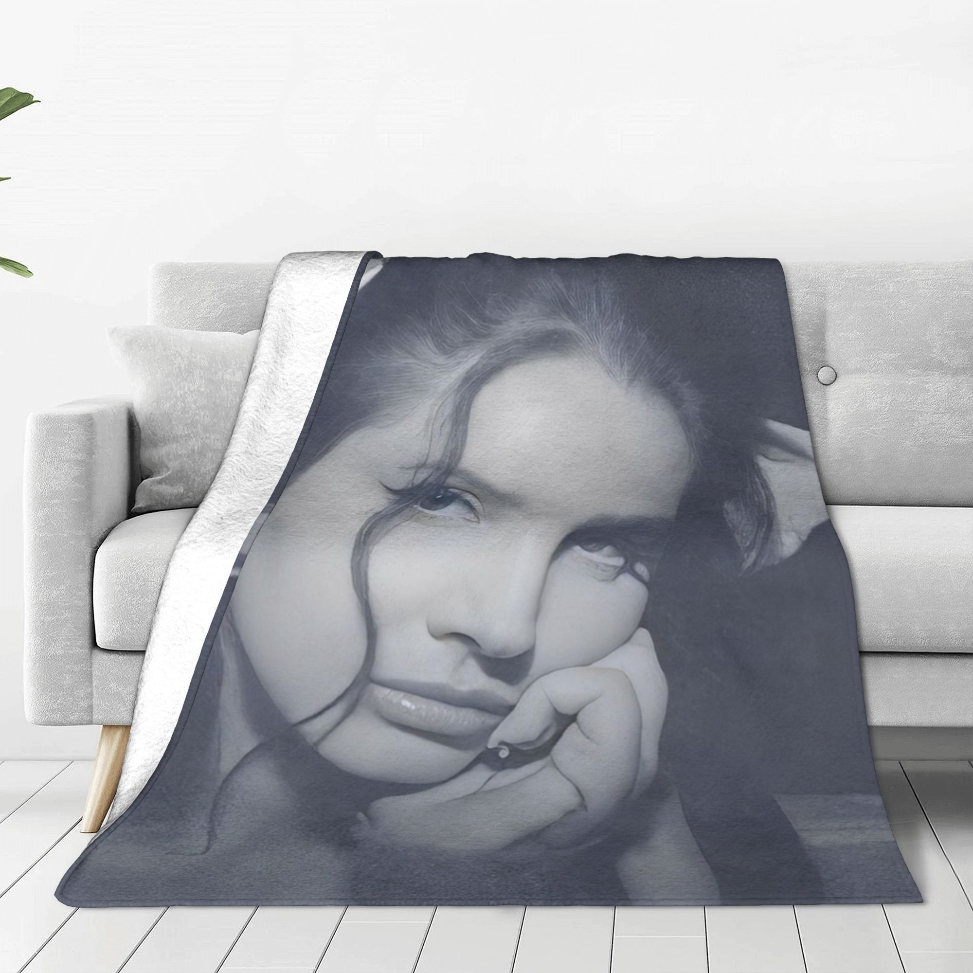 American Singer Lana Del Rey B - Wool Blanket Herringbone ulasan dan harga